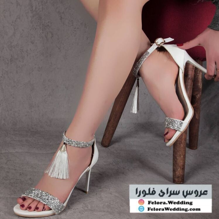 کفش میخی مجلسی منگوله دار سنگکاری شده | کد 0148