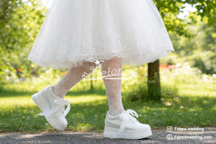 کتونی پاشنه بلند 10 سانتی مدل مروارید دوزی خطی | کد 0286