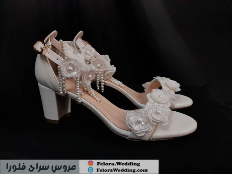 کفش عروس پاشنه بلند مدل گل و مروارید دست دوز | کد 0139