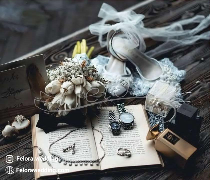 عکس آتلیه عروس به همراه کفش عروس