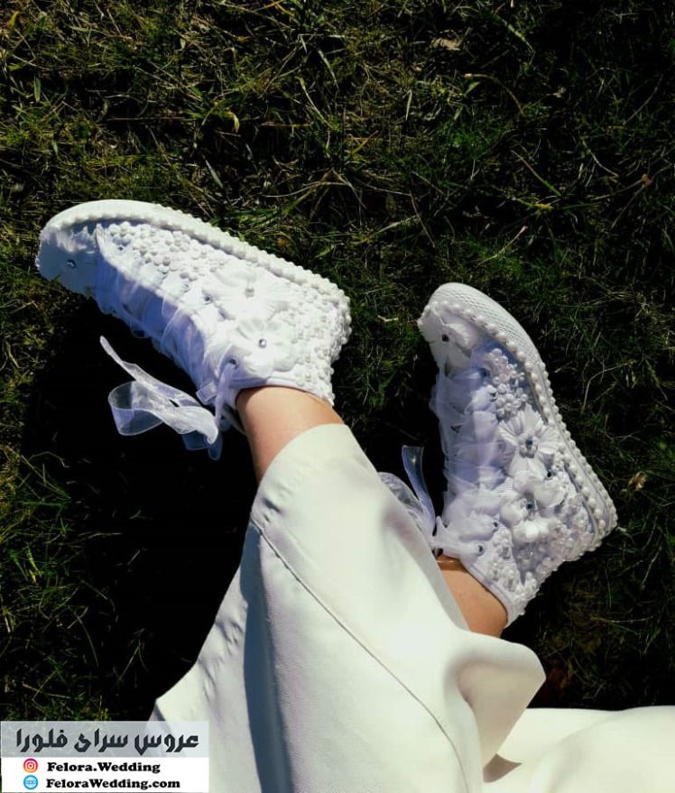 کتونی ساق بلند عروس تزیین گل و مروارید | کد 0201